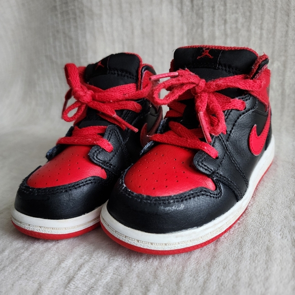 GUC ✅️ 8C Jordan 1 Mid TD Child Toddler - Picture 2 of 8